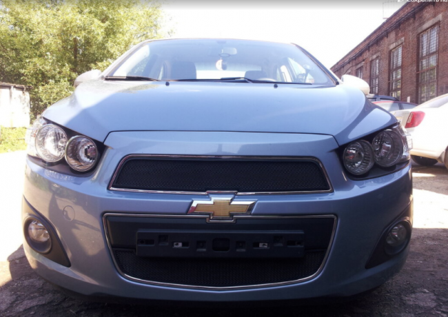 Защита радиатора "Standart" Chevrolet Aveo (2011-2015) верх, чёрная купить недорого с доставкой в Саров
