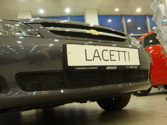 Защита радиатора "Standart" Chevrolet Lacetti (хэтчбек) чёрная купить недорого с доставкой в Саров