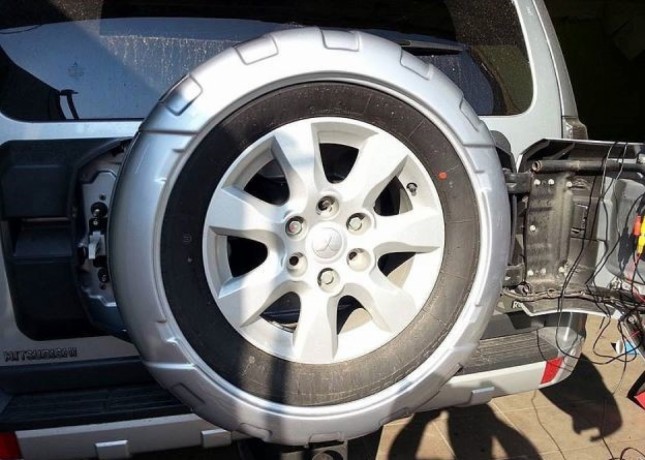 Бокс запасного колеса не окрашенный и прошитый для Mitsubishi Pajero IV (2006-2014) купить недорого с доставкой в Саров