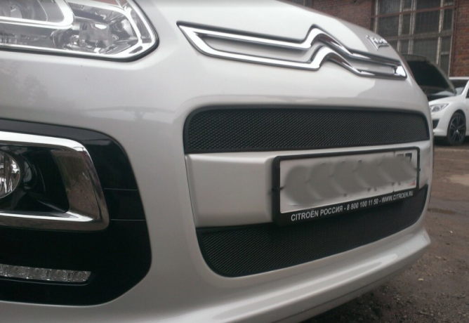 Защита радиатора "Standart" Citroen C3 Picasso (2012-2016) чёрная купить недорого с доставкой в Саров