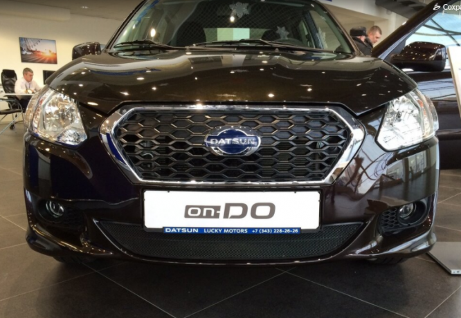Защита радиатора "Standart" Datsun on-Do (2014-н.в.) чёрная купить недорого с доставкой в Саров