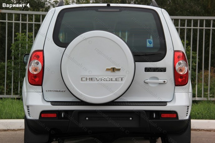 Чехол запасного колеса Chevrolet Niv@ с эмблемой Chevrolet купить недорого с доставкой в Саров