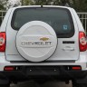 Чехол запасного колеса Chevrolet Niv@ с эмблемой Chevrolet купить недорого с доставкой в Саров
