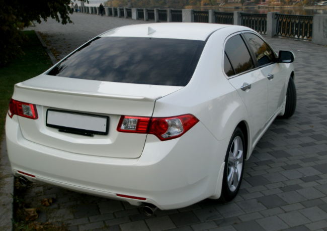 Лип спойлер на крышку багажника для Honda Accord VIII (2008-2013) купить недорого с доставкой в Саров