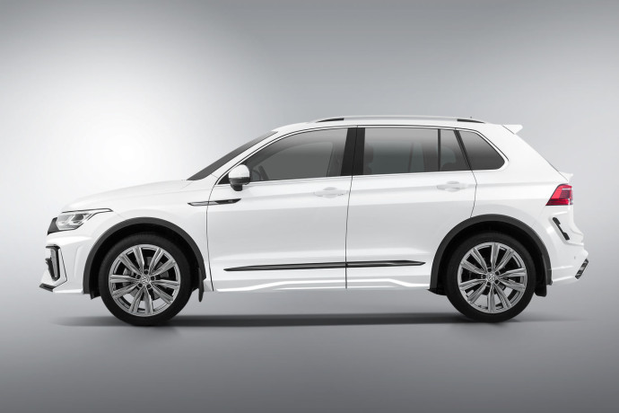 Накладки на двери Volkswagen Tiguan (2020-н.в.) купить недорого с доставкой в Саров