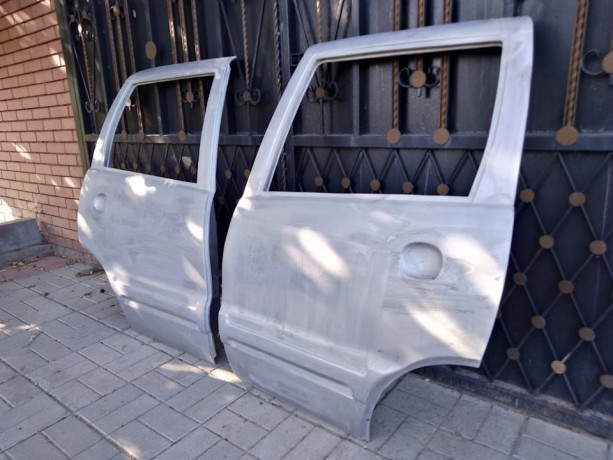 Комплект задних стеклопластиковых дверей для B@3 2123 "Chevrolet Niv@" купить недорого с доставкой в Саров