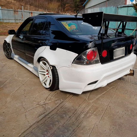 Задние фендеры "Rocket bunny style" +65mm для Lexus IS, Toyota Altezza купить недорого с доставкой в Саров